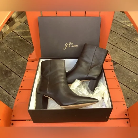 J.Crew, BLACK pointed toe Sadie boots 
Size 8 , - Picture 2 of 8